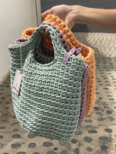 handmade crochet bags.